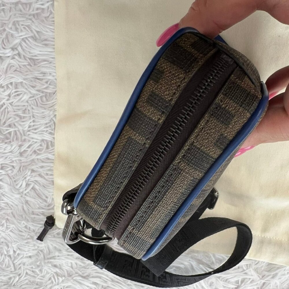 Fendi Logo Belt Bag - Picture 6 of 11